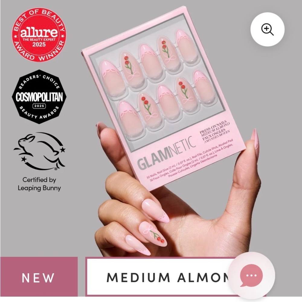 Glamnetic Medium Almond  Press-On Nails in Cherry Bow